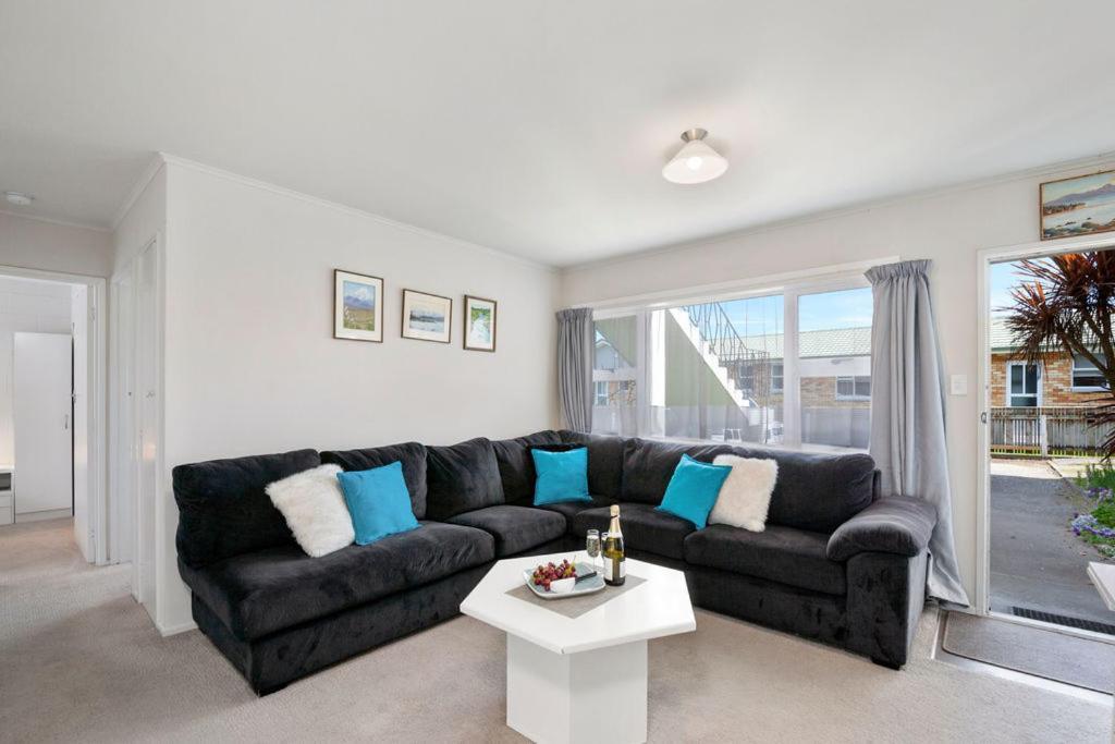 Central Stay - Taupo Flat Exterior foto